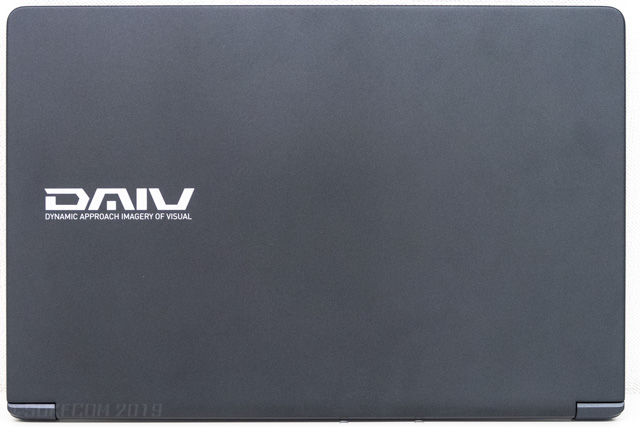 DAIV-NG4300の天板