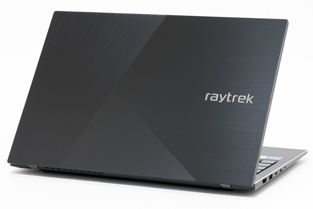 raytrek X4-Tレビュー｜イラスト用途に最適なコンパクトノート 